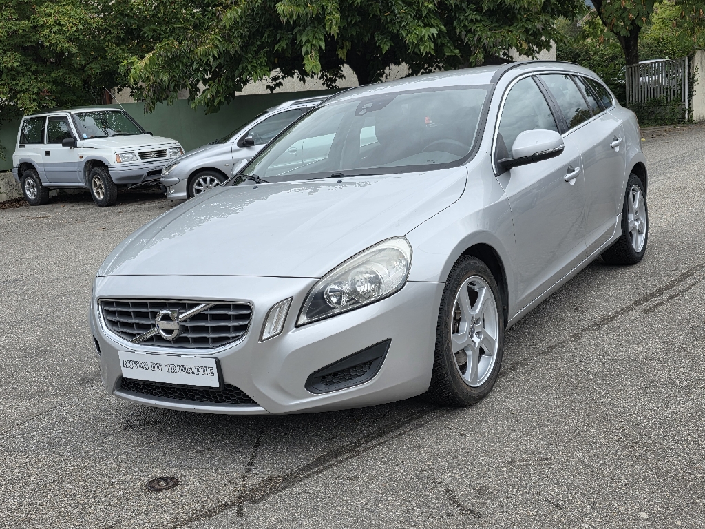 VOLVO – V60 – Break – Diesel – Gris clair